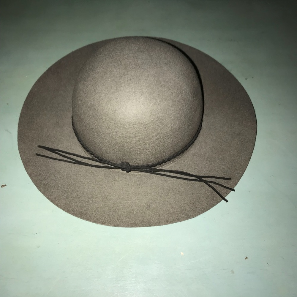 hat